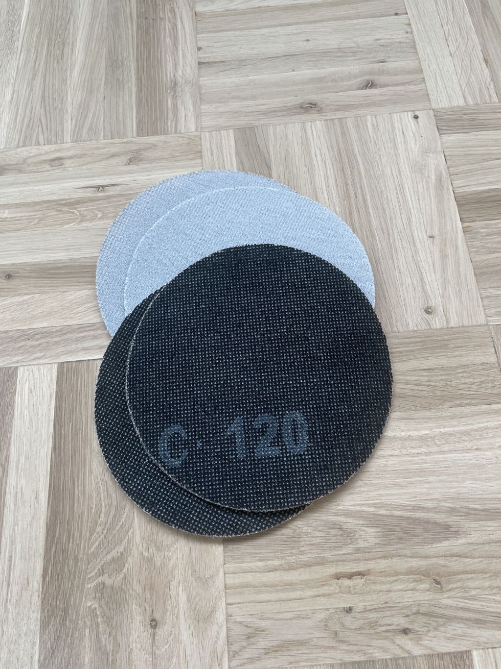 רשת ולקרו 150 מ"מ לפליפ | Sanding Screen with Velcro FLIP 150