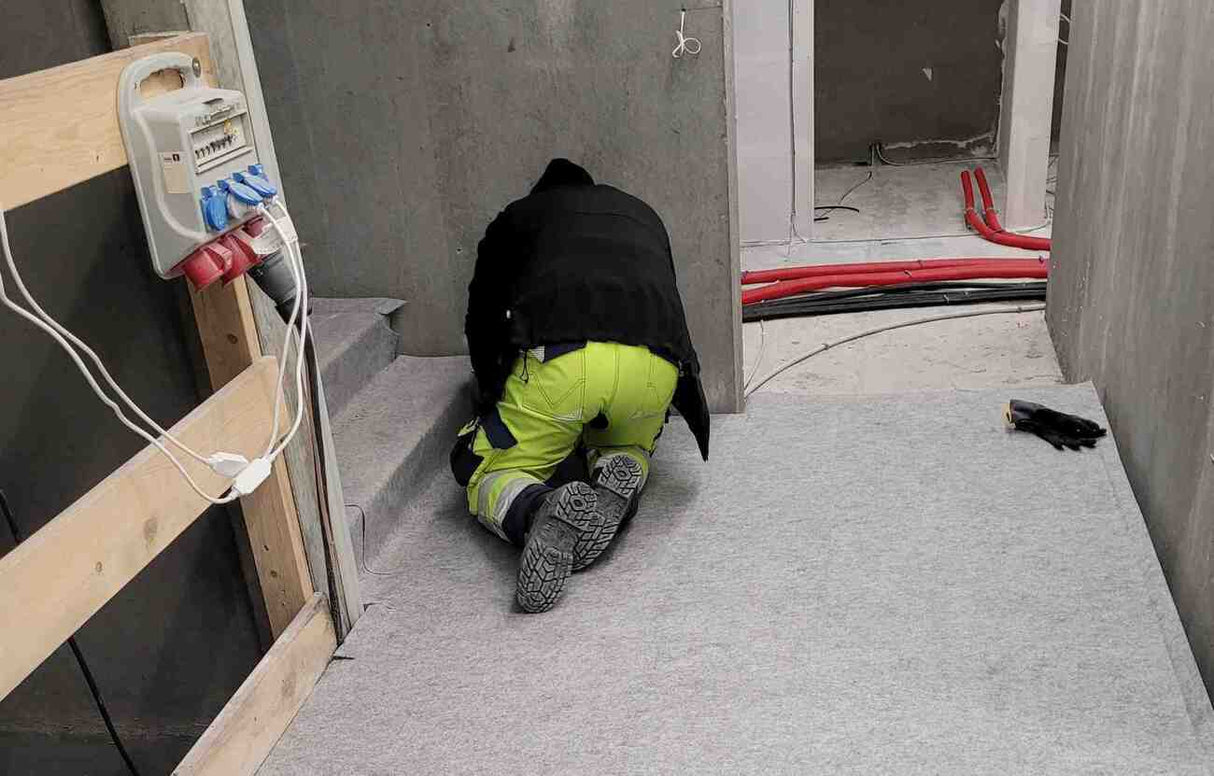 יריעת הגנה דביקה וחזקה לרצפות בטון וקירות | Dura Cover Concrete